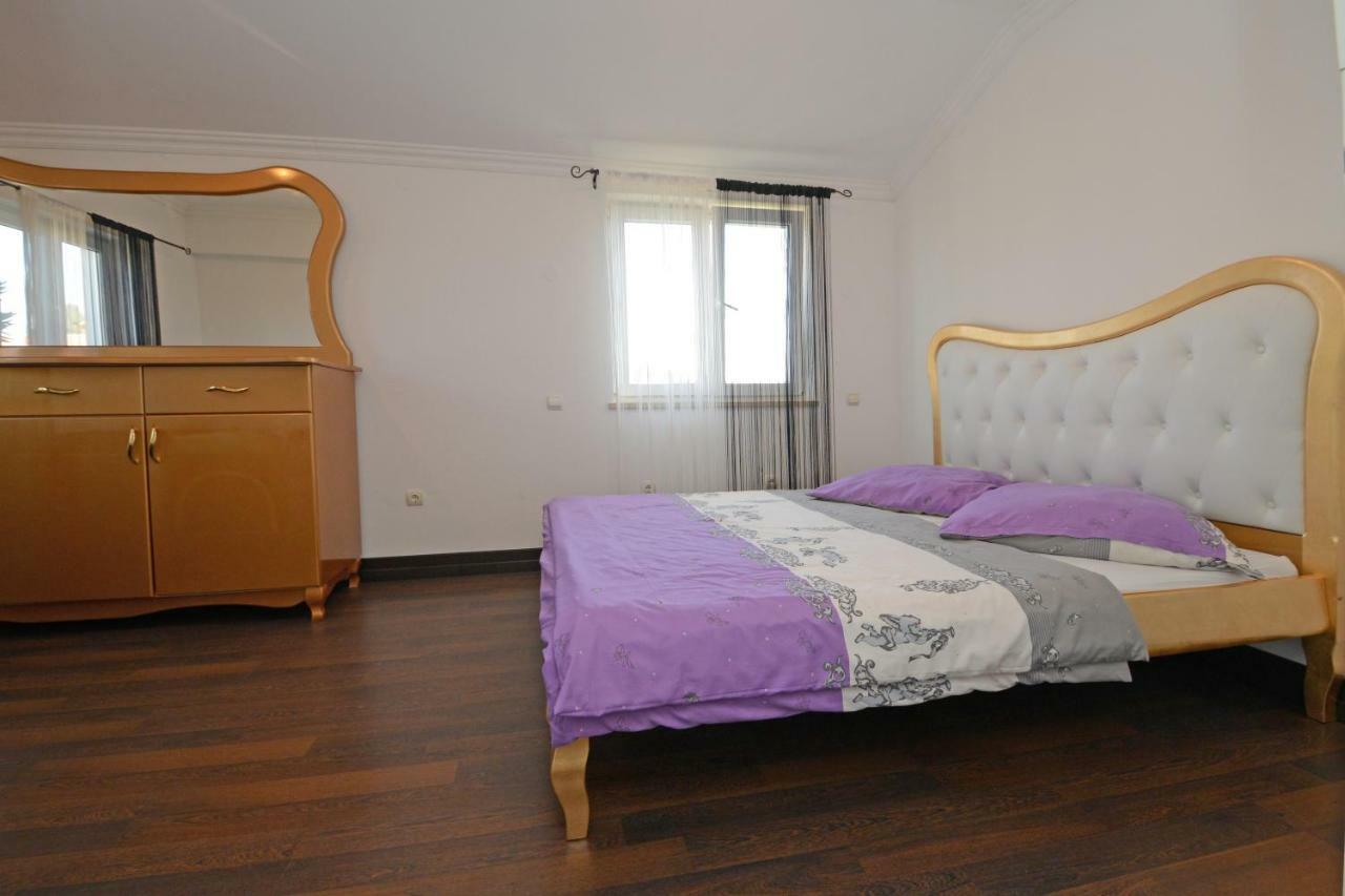 Villa Zare Porec Exterior photo