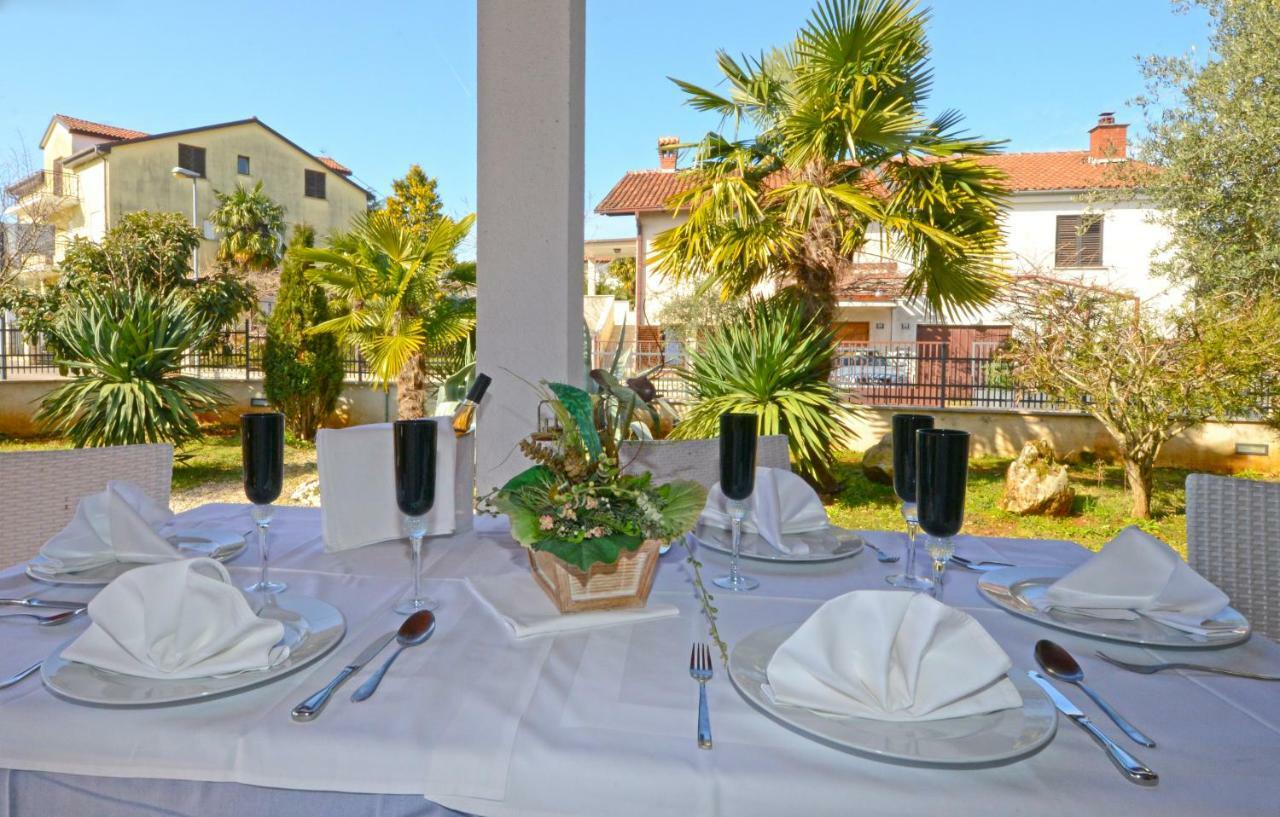 Villa Zare Porec Exterior photo