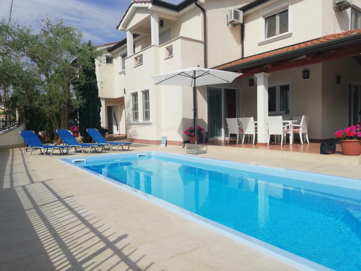 Villa Zare Porec Exterior photo